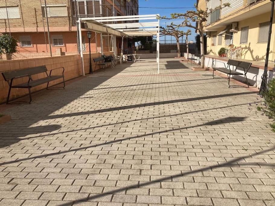 Coqueto Apartamento De Playa Con Piscina Y Terraza Valência Exterior foto