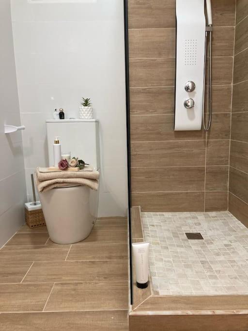 Coqueto Apartamento De Playa Con Piscina Y Terraza Valência Exterior foto